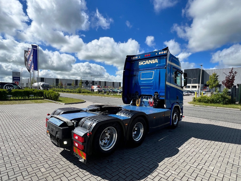 Scania R500 NGS 6x2 Trekker Retarder / Full Air / Special interior - Tractor unit: picture 5 Scania R500 NGS 6x2 Trekker Retarder / Full Air / Special interior - Tractor unit: picture 5