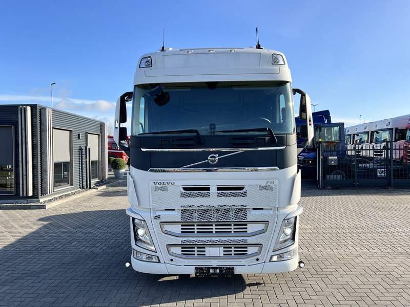 Volvo FH 460 4x2 trekker Full Air / Vin : LA - Tractor unit: picture 2 Volvo FH 460 4x2 trekker Full Air / Vin : LA - Tractor unit: picture 2
