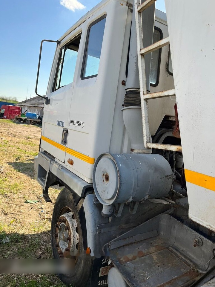 Astra BM 305 FT F1100 6X4 TRAKKER INDUSTRIAL - Tipper: picture 3 Astra BM 305 FT F1100 6X4 TRAKKER INDUSTRIAL - Tipper: picture 3