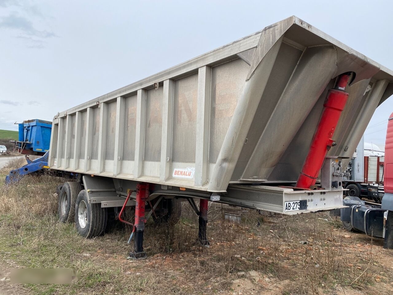 Benalu Full Aluminiu* 2008* AGREGATE - Tipper semi-trailer: picture 1 Benalu Full Aluminiu* 2008* AGREGATE - Tipper semi-trailer: picture 1