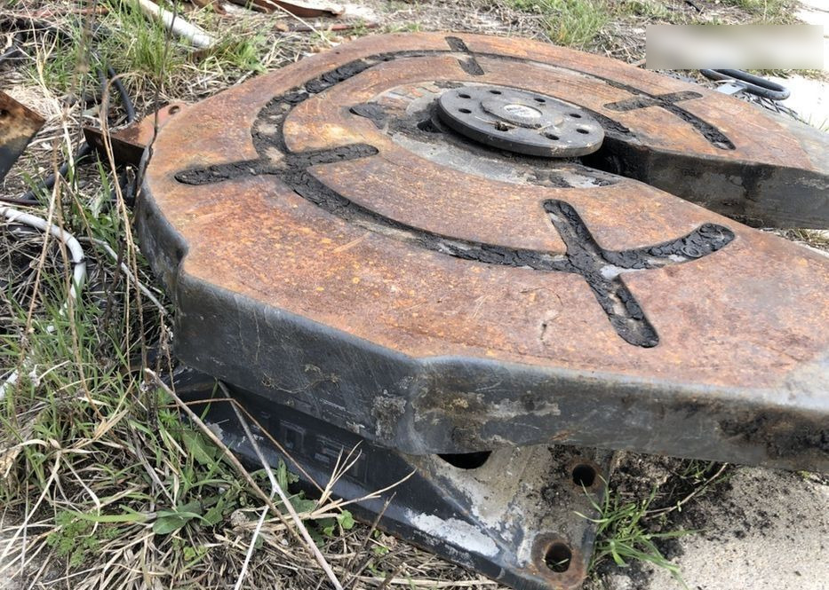 Fifth wheel coupling for Truck Mercedes-Benz truck: picture 6 Fifth wheel coupling for Truck Mercedes-Benz truck: picture 6