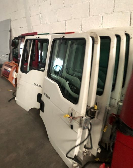 Scania IVECO Man Mercedes DAF Renault - Door and parts for Truck: picture 5 Scania IVECO Man Mercedes DAF Renault - Door and parts for Truck: picture 5