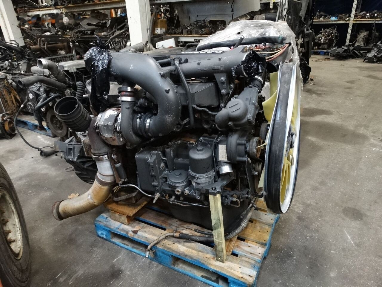 DAF MX300S1 410 DAF XF 105 - Engine for Truck: picture 1 DAF MX300S1 410 DAF XF 105 - Engine for Truck: picture 1