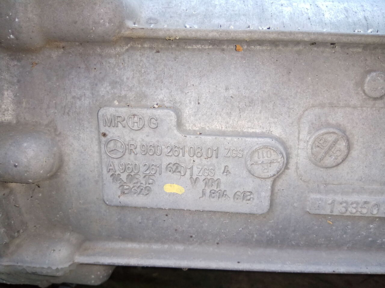 Daimler-Benz G211-12 715.352 Mercedes-Benz truck - Gearbox for Truck: picture 2 Daimler-Benz G211-12 715.352 Mercedes-Benz truck - Gearbox for Truck: picture 2