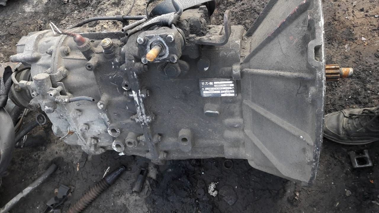 Renault EATON FS8209A Renault Premium - Gearbox for Truck: picture 3 Renault EATON FS8209A Renault Premium - Gearbox for Truck: picture 3