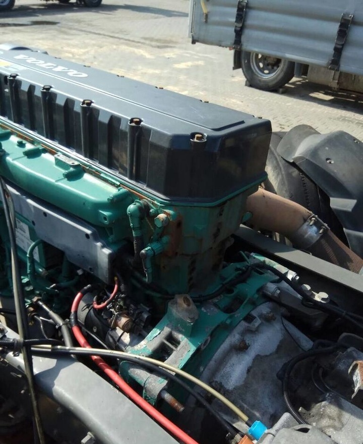 Volvo D12D 460 E3   Volvo FH 12 - Engine for Truck: picture 4 Volvo D12D 460 E3   Volvo FH 12 - Engine for Truck: picture 4