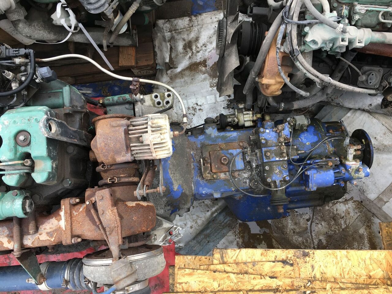 Volvo D16A520   truck - Engine for Truck: picture 4 Volvo D16A520   truck - Engine for Truck: picture 4