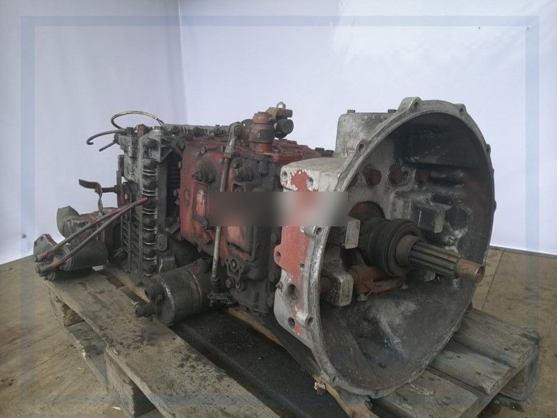 ZF S6-90 - Gearbox for Bus: picture 1 ZF S6-90 - Gearbox for Bus: picture 1