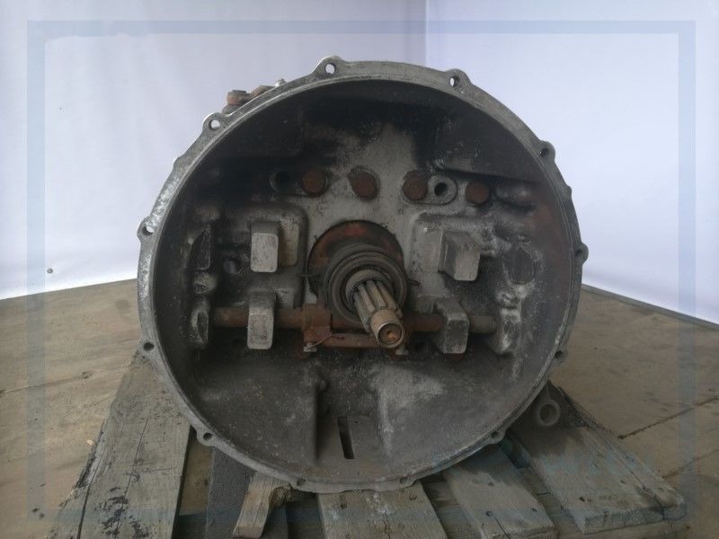 ZF S6-90 - Gearbox for Bus: picture 2 ZF S6-90 - Gearbox for Bus: picture 2