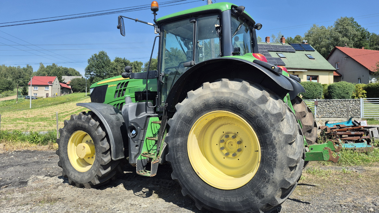 JOHN DEERE 6195M - Farm tractor: picture 4 JOHN DEERE 6195M - Farm tractor: picture 4