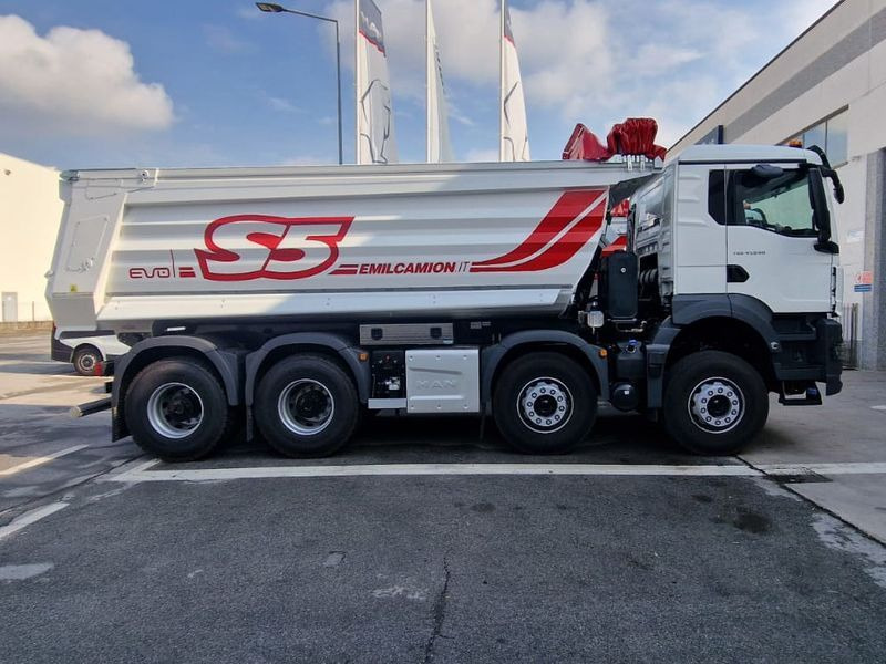 CAMION RIBALTABILE 4 ASSI 480HP VASCA S5 NUOVO MAN TGS 41.480 8x4 BB CH - Tipper: picture 1 CAMION RIBALTABILE 4 ASSI 480HP VASCA S5 NUOVO MAN TGS 41.480 8x4 BB CH - Tipper: picture 1