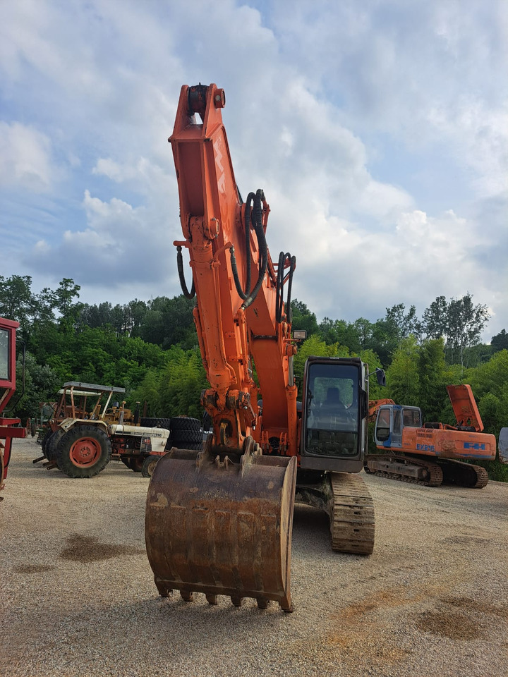 HITACHI HITACHI240 - Excavator: picture 4 HITACHI HITACHI240 - Excavator: picture 4