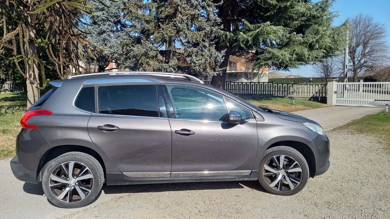 PEUGEOT 2008 - Sedan: picture 3 PEUGEOT 2008 - Sedan: picture 3