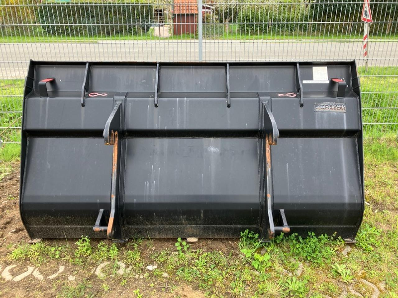 JCB LSB LEICHTGUTSCHAUFEL JCB Q-FIT - Bucket: picture 3 JCB LSB LEICHTGUTSCHAUFEL JCB Q-FIT - Bucket: picture 3