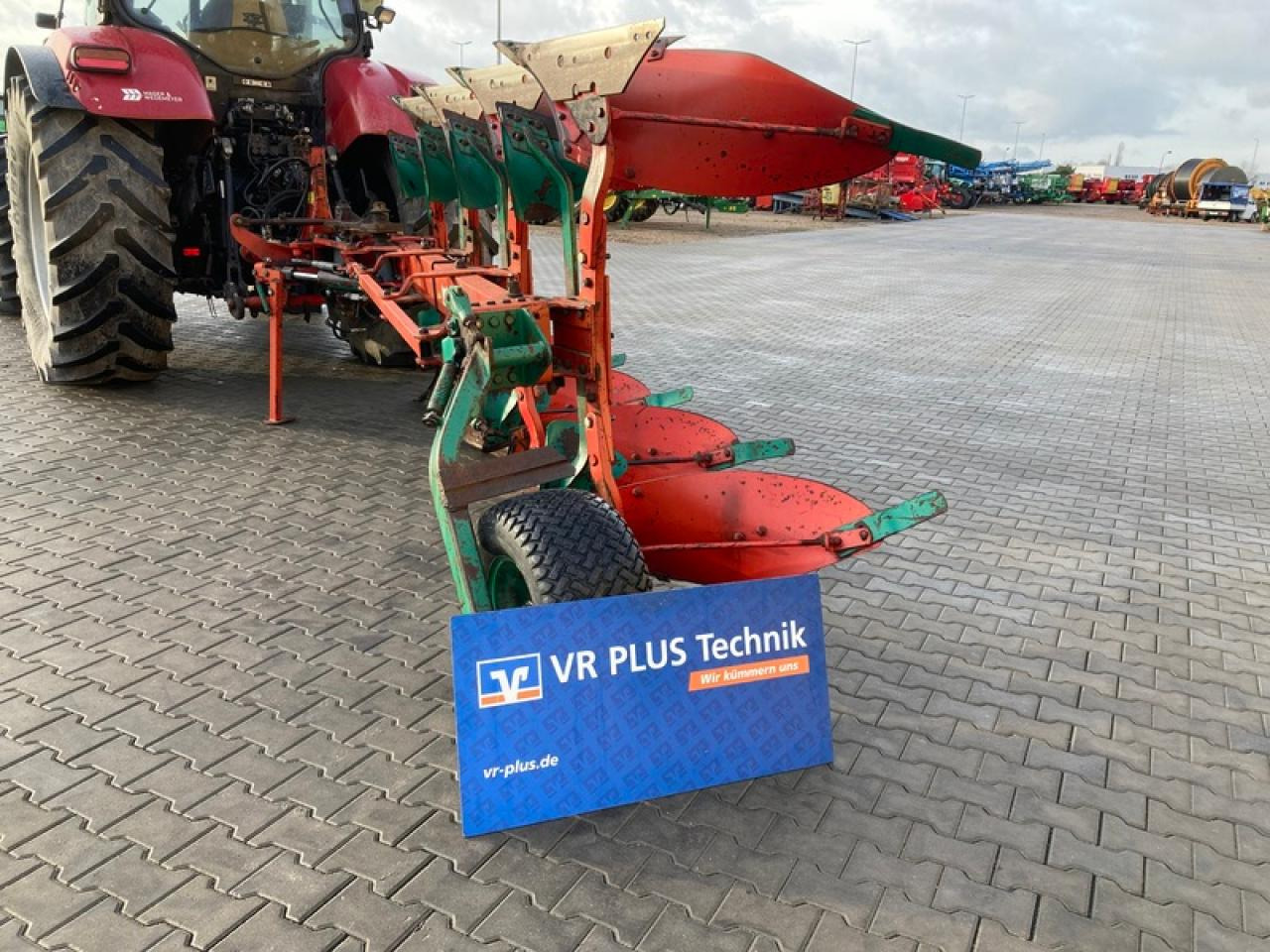 Kverneland LB 100-160 - Plow: picture 2 Kverneland LB 100-160 - Plow: picture 2