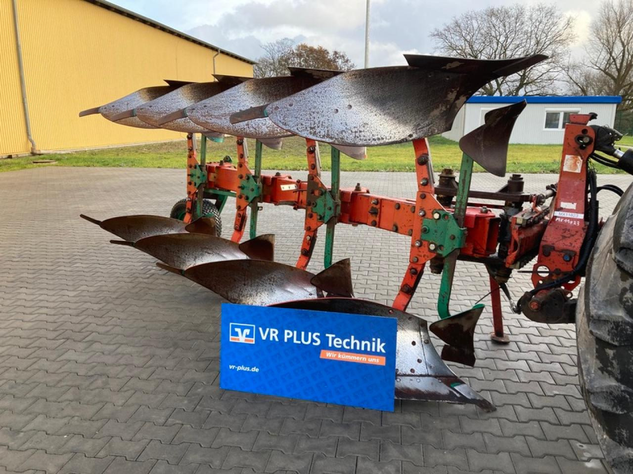 Kverneland LB100-160 - Plow: picture 3 Kverneland LB100-160 - Plow: picture 3