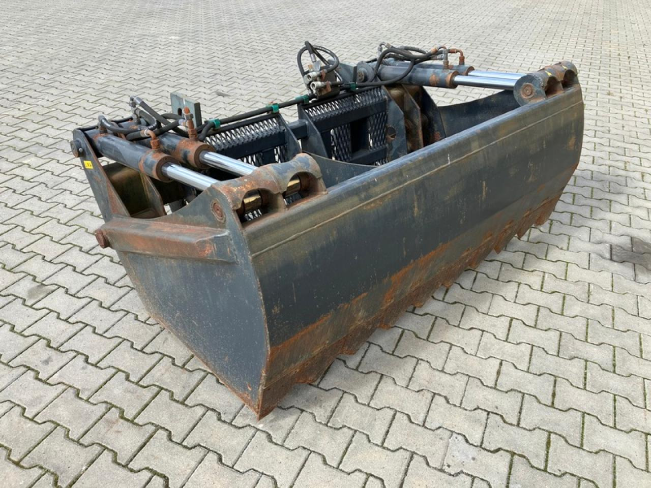 Saphir SSZ199 - Bucket: picture 2 Saphir SSZ199 - Bucket: picture 2