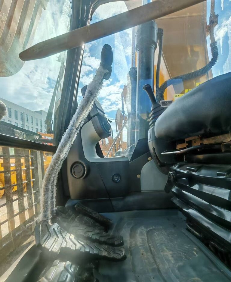 Caterpillar 320D - Crawler excavator: picture 5 Caterpillar 320D - Crawler excavator: picture 5