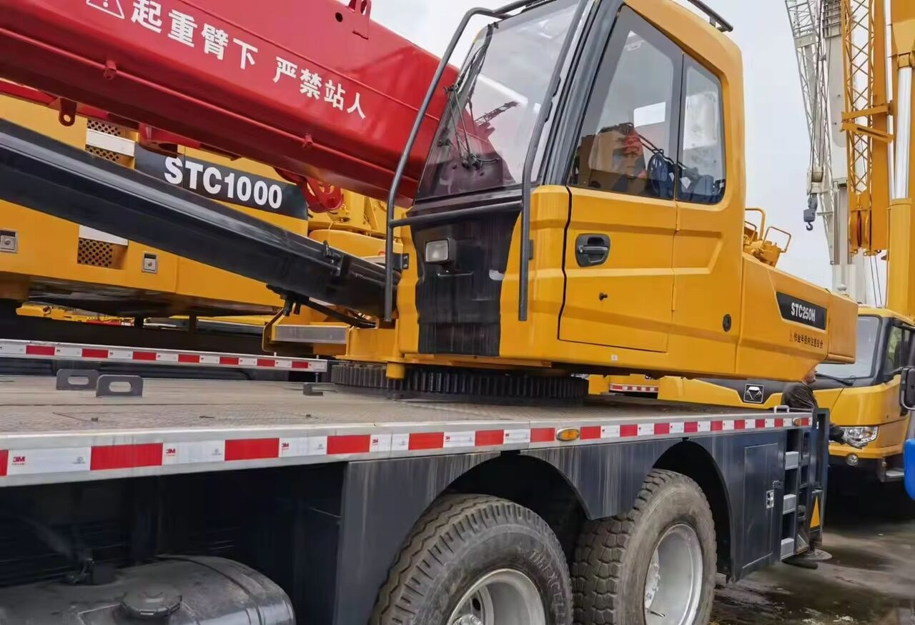 Sany - Mobile crane: picture 2 Sany - Mobile crane: picture 2