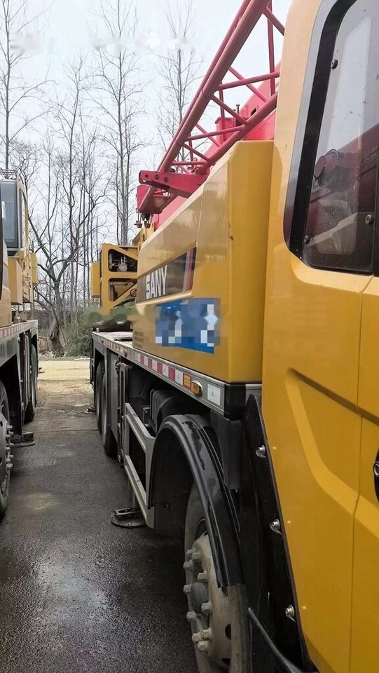 Sany STC250 - Mobile crane: picture 5 Sany STC250 - Mobile crane: picture 5