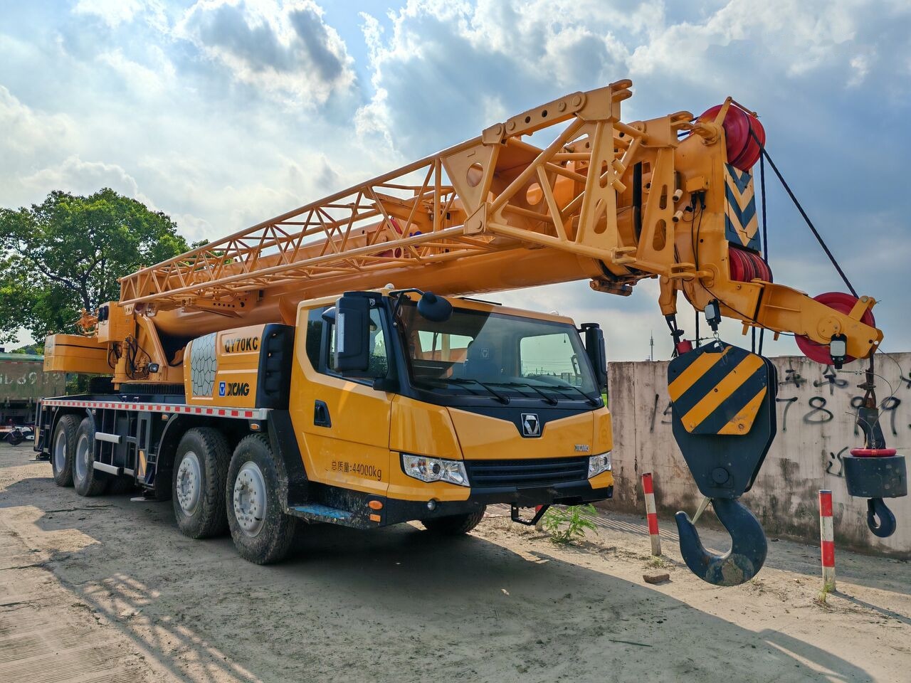 XCMG QY70KC - Mobile crane: picture 2 XCMG QY70KC - Mobile crane: picture 2