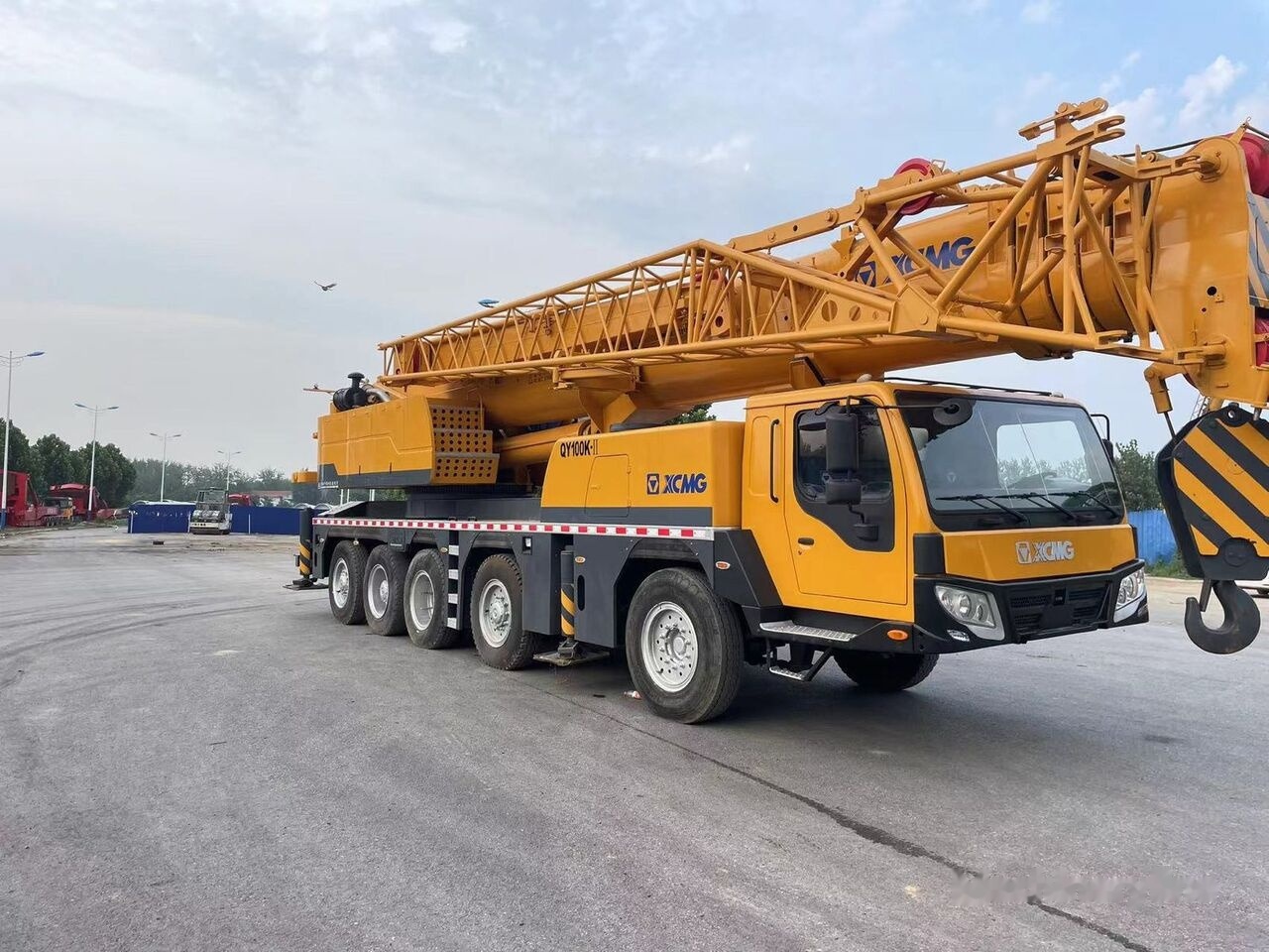 XCMG QY90K QY30K QY50K QY70K QAY200 truck crane - Mobile crane: picture 2 XCMG QY90K QY30K QY50K QY70K QAY200 truck crane - Mobile crane: picture 2