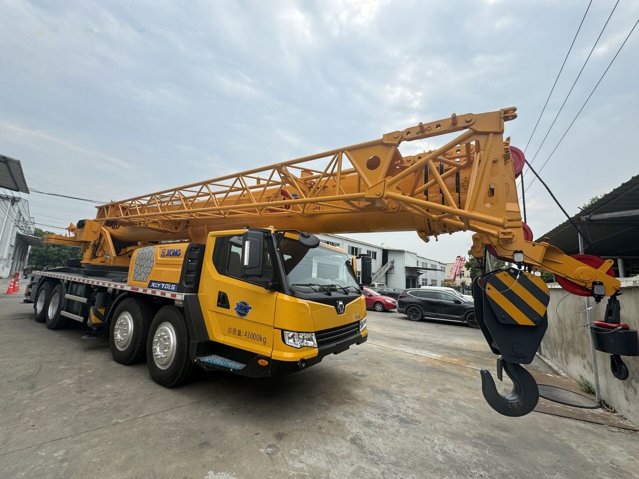 XCMG XCT70 25ton 50ton 70ton 130ton - Mobile crane: picture 3 XCMG XCT70 25ton 50ton 70ton 130ton - Mobile crane: picture 3