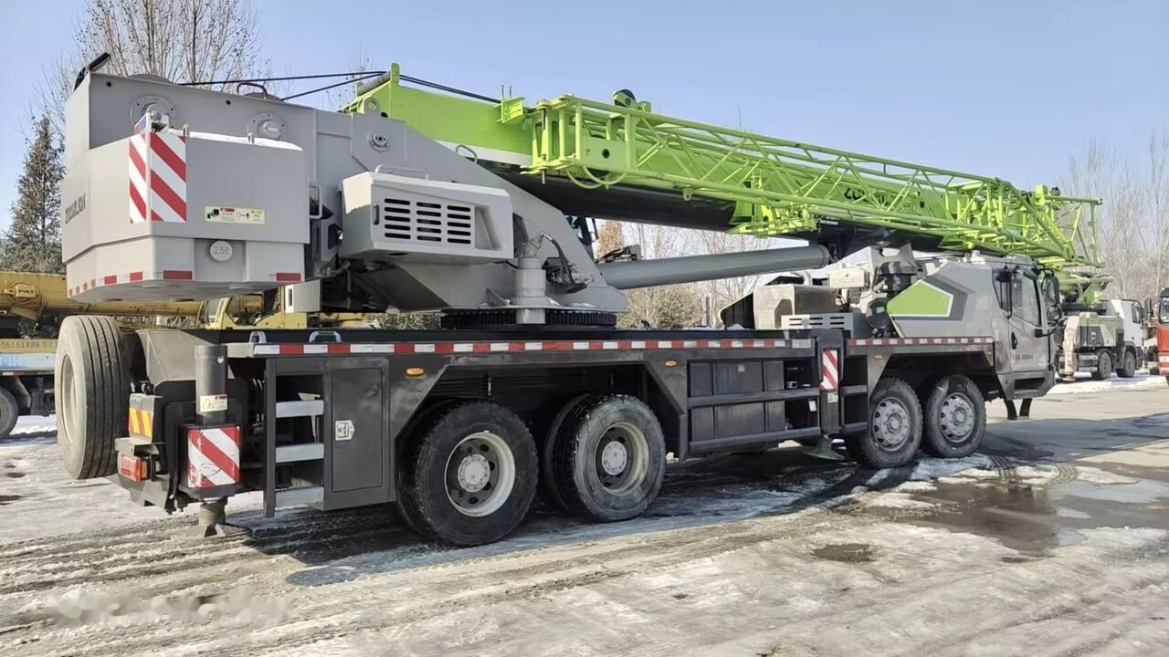 Zoomlion ZTC350 ZTC250 ZTC550 ZTC1000 - Mobile crane: picture 3 Zoomlion ZTC350 ZTC250 ZTC550 ZTC1000 - Mobile crane: picture 3