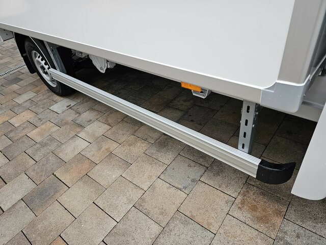 FIAT Ducato 35 MAXI 180 Koffer Kamera 7` TFT sofort leasing FIAT Ducato 35 MAXI 180 Koffer Kamera 7` TFT sofort: picture 21