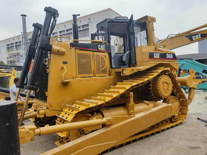 Bulldozer Caterpillar D6R hydraulic crawler bulldozer second hand cat machine for sale - Bulldozer: picture 4 Bulldozer Caterpillar D6R hydraulic crawler bulldozer second hand cat machine for sale - Bulldozer: picture 4