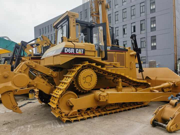 Bulldozer Caterpillar D6R hydraulic crawler bulldozer second hand cat machine for sale - Bulldozer: picture 2 Bulldozer Caterpillar D6R hydraulic crawler bulldozer second hand cat machine for sale - Bulldozer: picture 2
