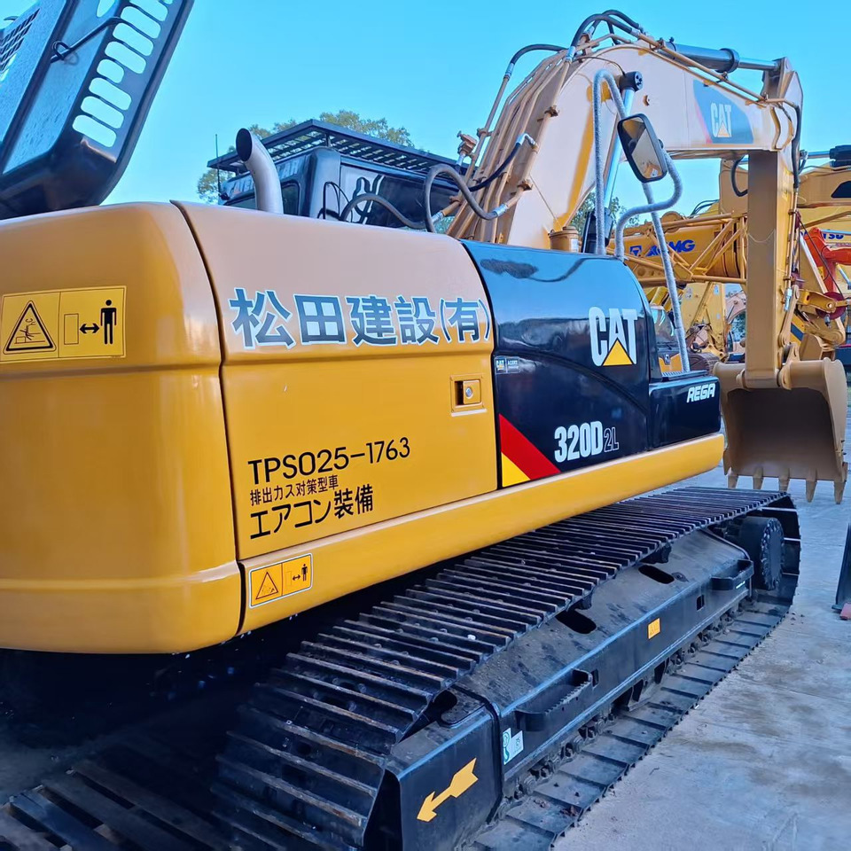 CAT 320D2L Excavator - Crawler excavator: picture 1 CAT 320D2L Excavator - Crawler excavator: picture 1