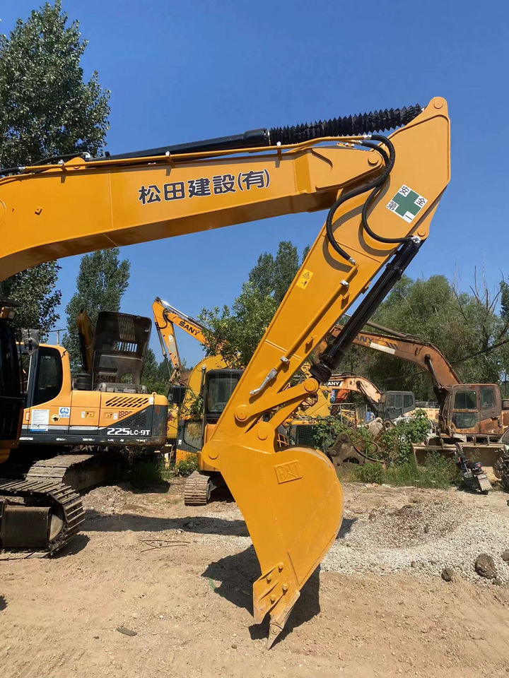 CAT 320DL Excavator - Crawler excavator: picture 2 CAT 320DL Excavator - Crawler excavator: picture 2
