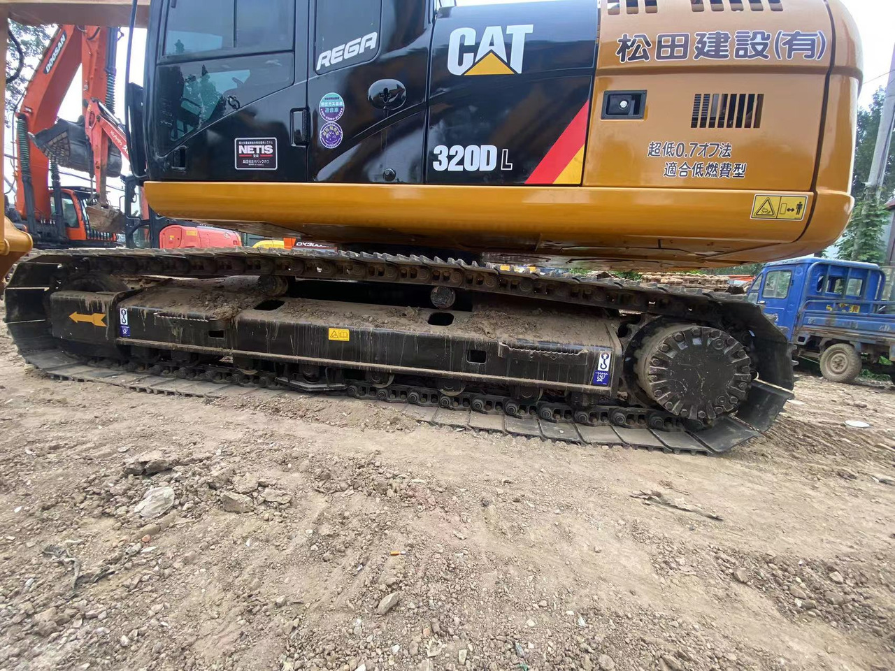 CAT 320DL Excavator - Crawler excavator: picture 2 CAT 320DL Excavator - Crawler excavator: picture 2