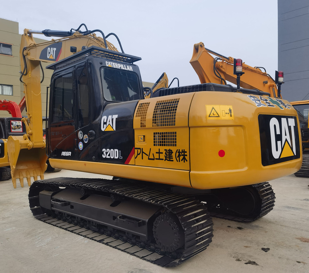 CAT 320DL Excavator - Crawler excavator: picture 4 CAT 320DL Excavator - Crawler excavator: picture 4