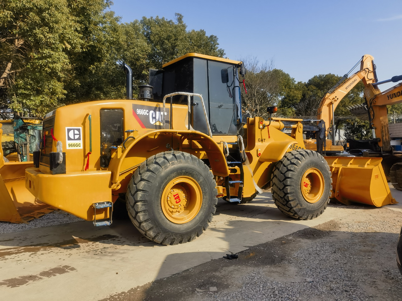 CAT 966GC - Wheel loader: picture 3 CAT 966GC - Wheel loader: picture 3