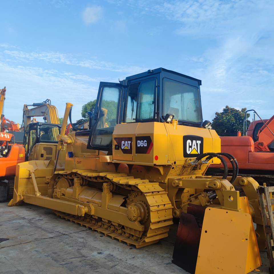 CAT D6G Bulldozer - Bulldozer: picture 4 CAT D6G Bulldozer - Bulldozer: picture 4