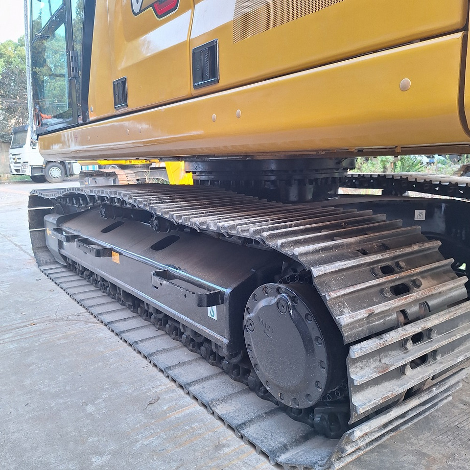 Crawler excavator CAT320GC: picture 6