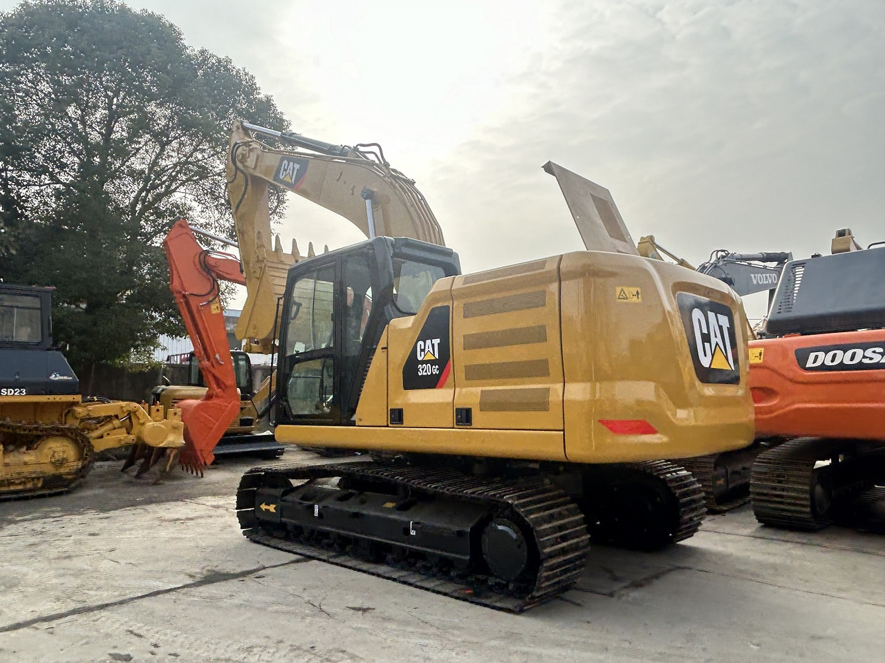 CATERPILLAR CAT 320GC CRAWLER EXCAVATOR - Crawler excavator: picture 3 CATERPILLAR CAT 320GC CRAWLER EXCAVATOR - Crawler excavator: picture 3