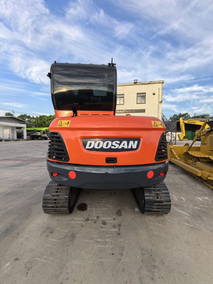 Doosan Dx60 Crawler Excavator - Crawler excavator: picture 2 Doosan Dx60 Crawler Excavator - Crawler excavator: picture 2