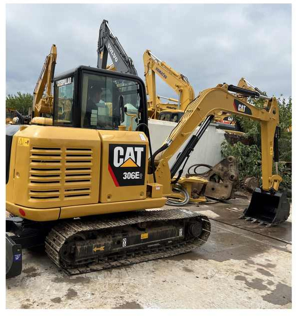 High Quality Second hand Excavator CAT 305.5E2 306E2 Provide Forwarder For Customs Clearance - Crawler excavator: picture 1 High Quality Second hand Excavator CAT 305.5E2 306E2 Provide Forwarder For Customs Clearance - Crawler excavator: picture 1
