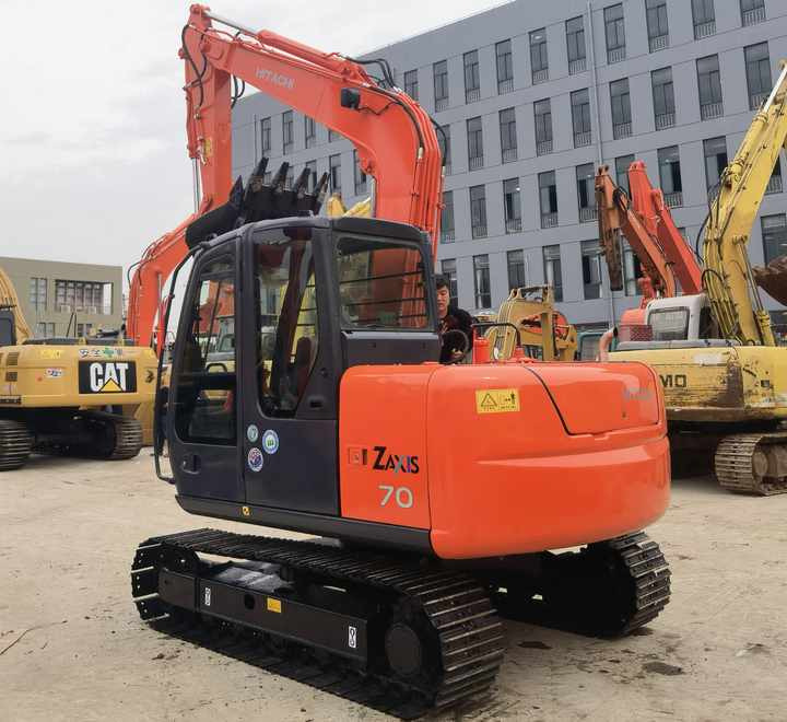 High Quality and good performance Used Japan Hitachi ZX70 Excavator second Hand excavator for sale in china - Crawler excavator: picture 4 High Quality and good performance Used Japan Hitachi ZX70 Excavator second Hand excavator for sale in china - Crawler excavator: picture 4