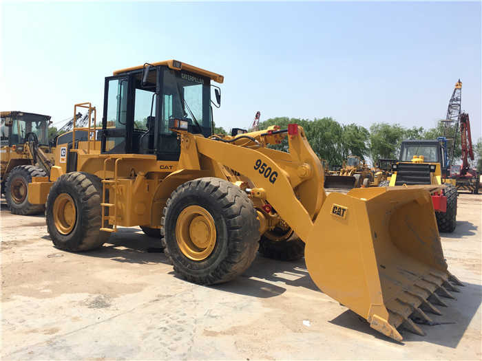 High quality and low working hours in stock used CAT 950G wheel loader used cat 950g wheel loader on stock - Bulldozer: picture 2 High quality and low working hours in stock used CAT 950G wheel loader used cat 950g wheel loader on stock - Bulldozer: picture 2