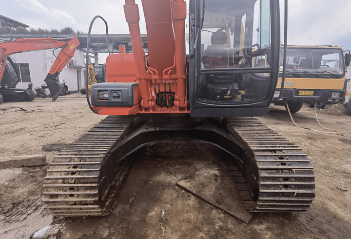 Hitachi ZX120-6 ZX120-5A ZX130 ZX120-5 EX120-5 excavator machinery used hitachi ex120-5 excavator for sale - Crawler excavator: picture 4 Hitachi ZX120-6 ZX120-5A ZX130 ZX120-5 EX120-5 excavator machinery used hitachi ex120-5 excavator for sale - Crawler excavator: picture 4