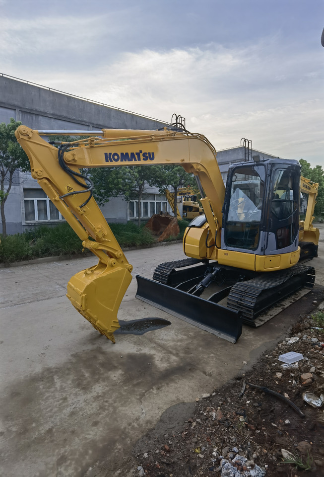 Komatsu pc78 Excavator - Crawler excavator: picture 3 Komatsu pc78 Excavator - Crawler excavator: picture 3