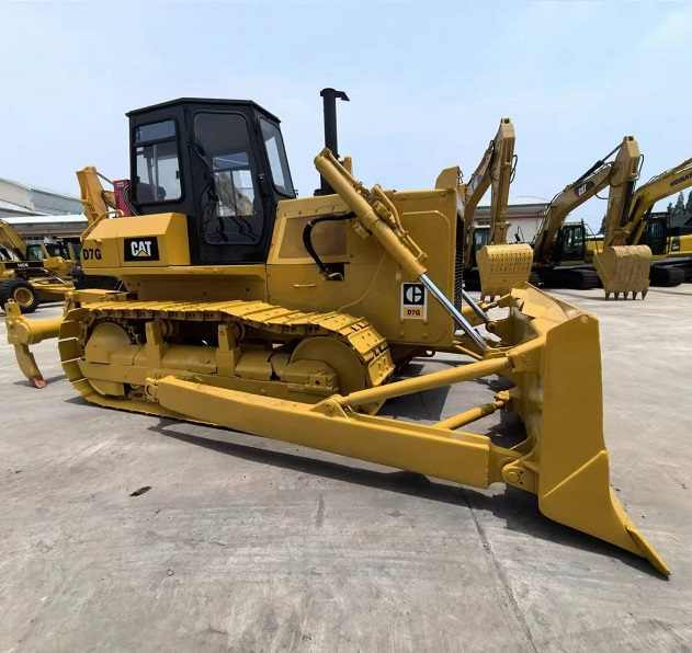 Second Hand Original Caterpillar Bulldozer D7 Used CAT D7G Dozer on Hot Sale in China - Bulldozer: picture 3 Second Hand Original Caterpillar Bulldozer D7 Used CAT D7G Dozer on Hot Sale in China - Bulldozer: picture 3