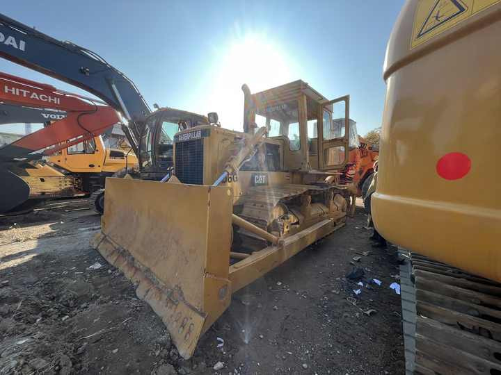 Cat d6g crawler tractor Cat D6g bullDozer Used high quality cat d6r d6g d7g dozer cheap for sale - Bulldozer: picture 2 Cat d6g crawler tractor Cat D6g bullDozer Used high quality cat d6r d6g d7g dozer cheap for sale - Bulldozer: picture 2