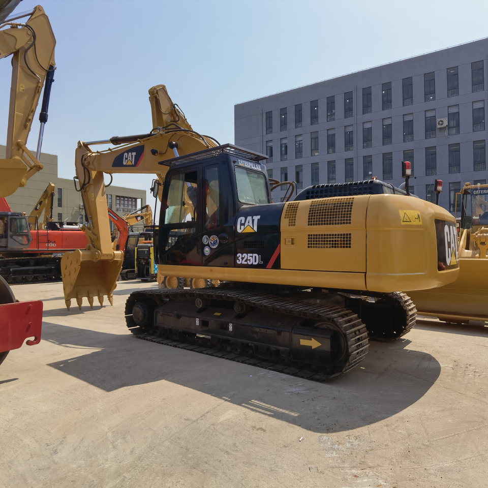 Excavators cat325dl - Crawler excavator: picture 1 Excavators cat325dl - Crawler excavator: picture 1