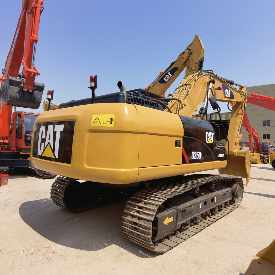 Excavators cat325dl - Crawler excavator: picture 5 Excavators cat325dl - Crawler excavator: picture 5