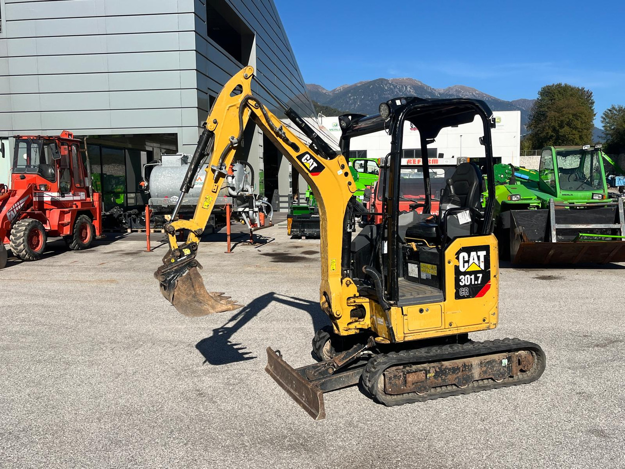 MINIESCAVATORE CAT 301.7 CR - Mini excavator: picture 2 MINIESCAVATORE CAT 301.7 CR - Mini excavator: picture 2
